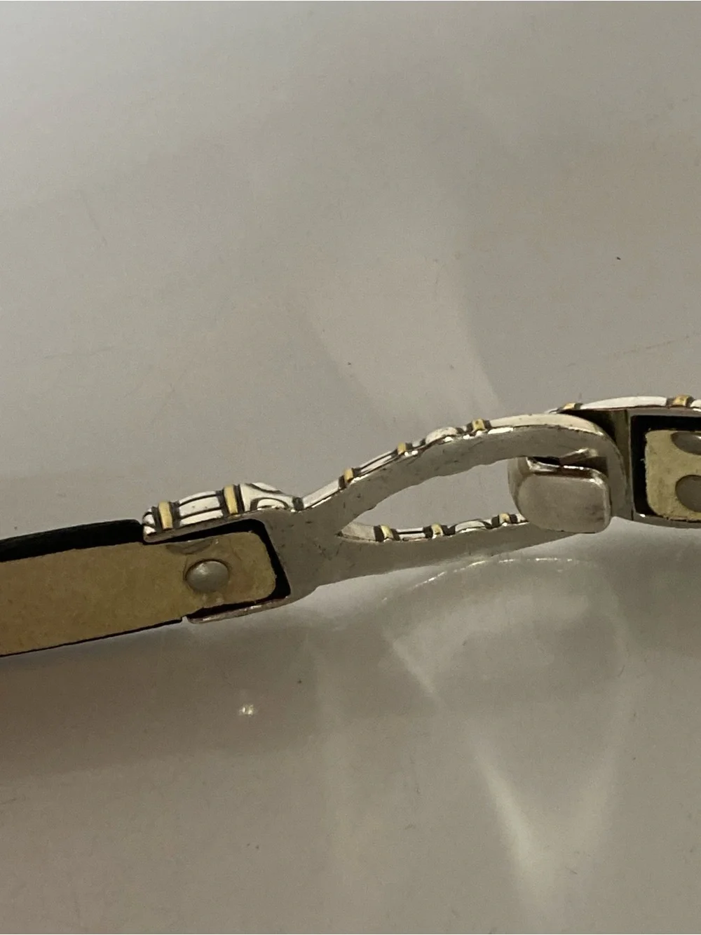 Anne Klein S/M Black Leather Adjustable Silver and Gold Tone Buckle Belt